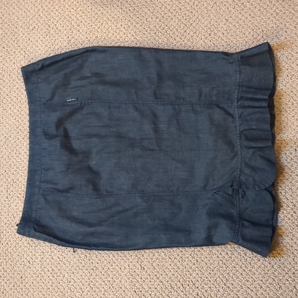 Armani Collezioni Ruffle hem pencil Skirt - Picture 8 of 8